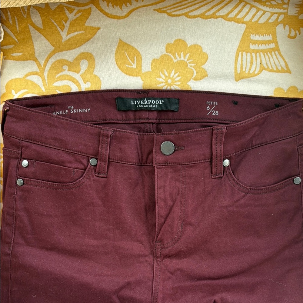 Liverpool Red Ankle Cropped Jeans Stylish Fit